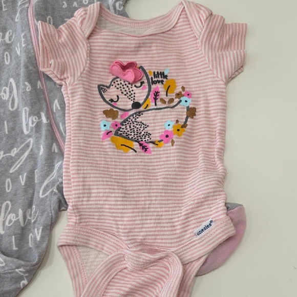 Gerber Baby Girl 3pc Bundle Onesies & Sleeper Pink Fox Love Gray Newborn Sleeper - Picture 5 of 8